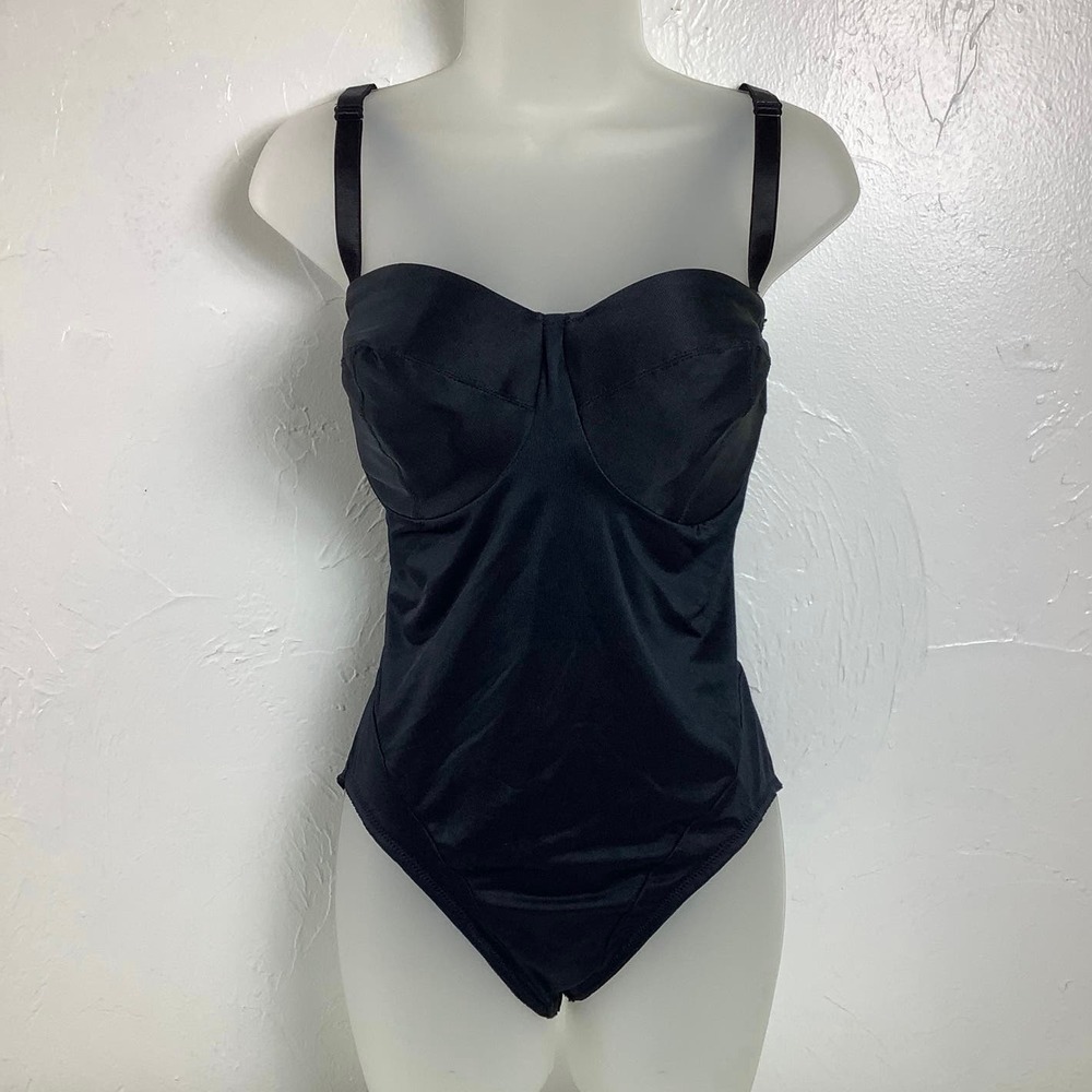 Cacique Body suit Bodyshaper with removable straps shapewear SZ 38D EUC